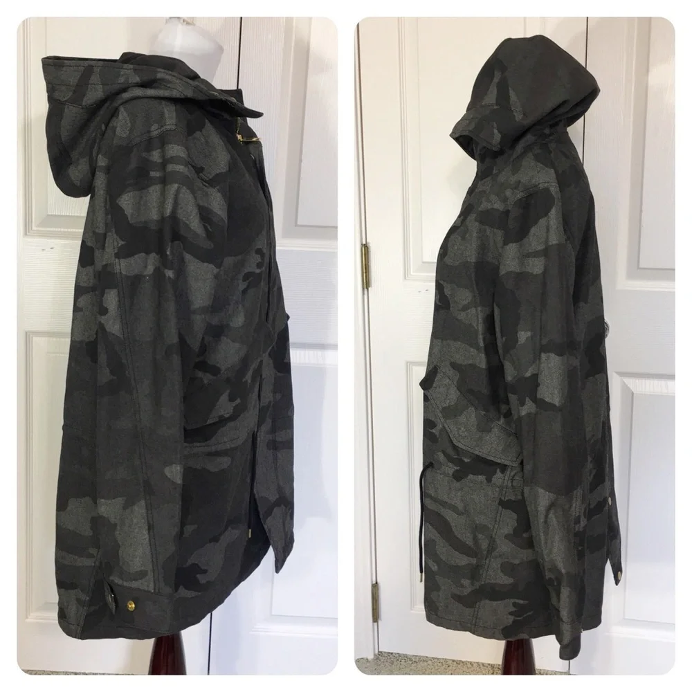 NWT! U Bloomingdales Camouflage Parka
